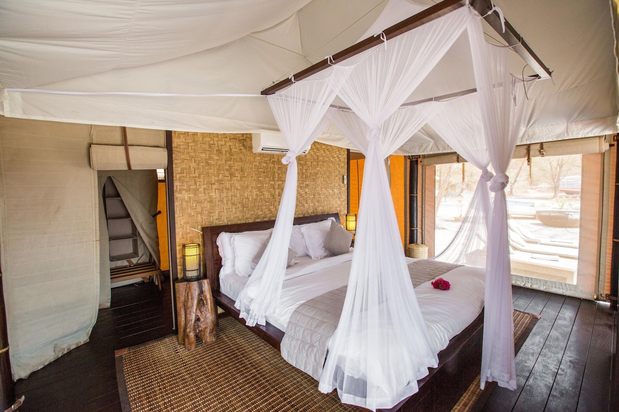 Karma Reef Hotel Gili Trawangan Exterior photo