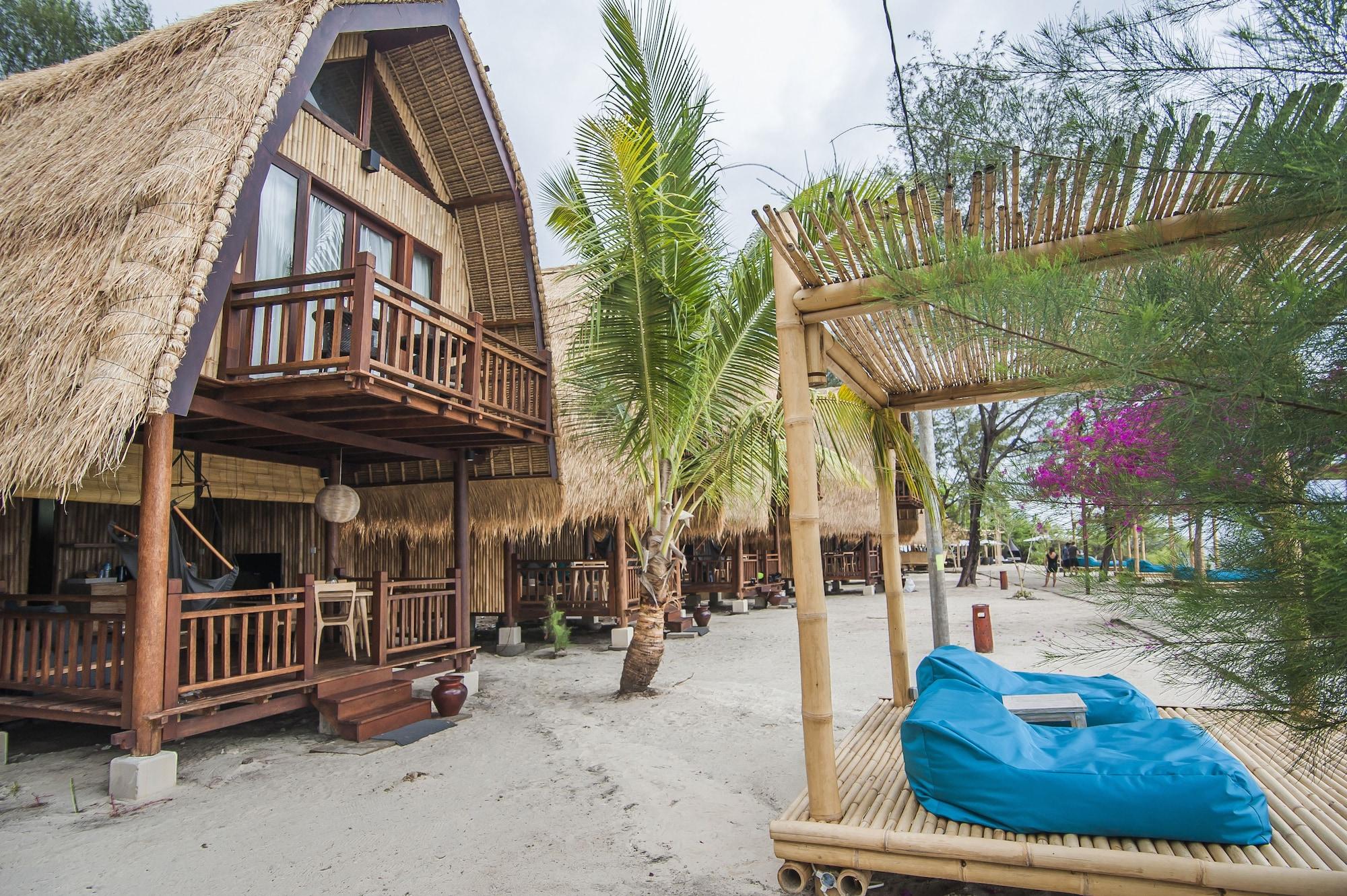 Karma Reef Hotel Gili Trawangan Exterior photo