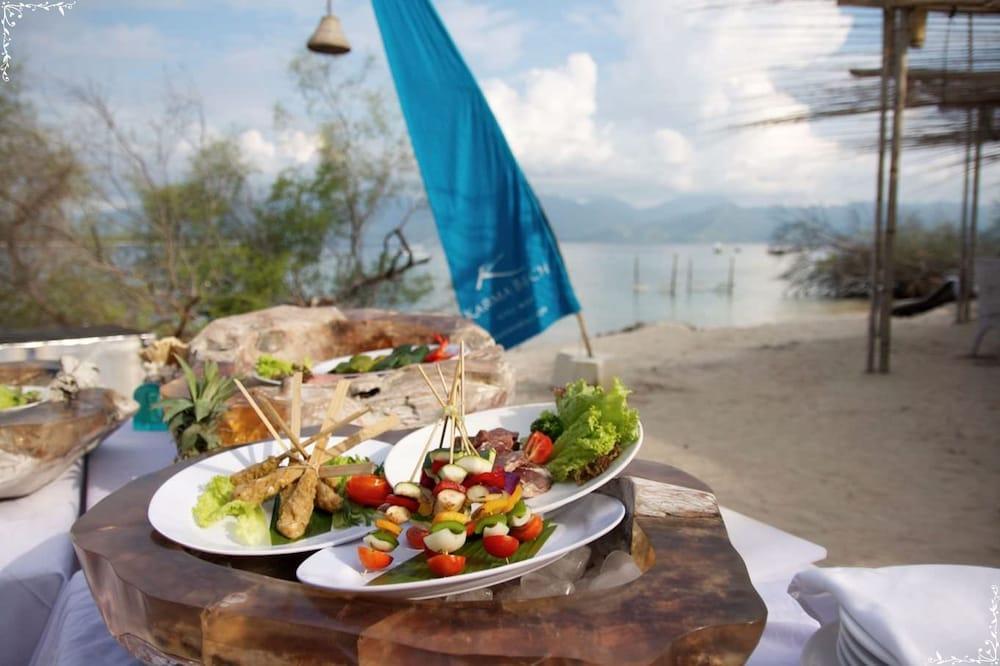 Karma Reef Hotel Gili Trawangan Exterior photo