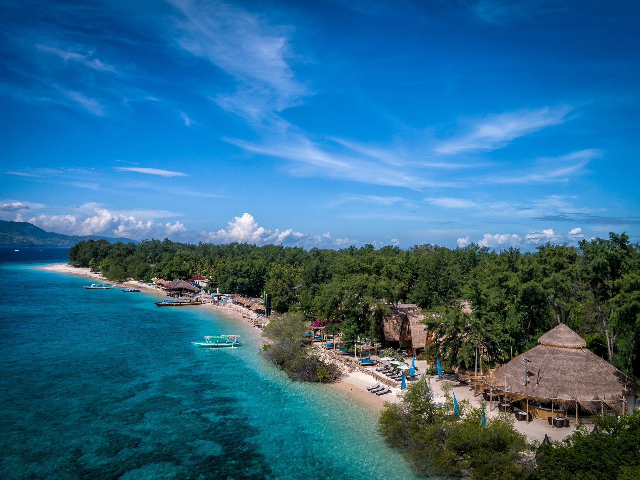 Karma Reef Hotel Gili Trawangan Exterior photo