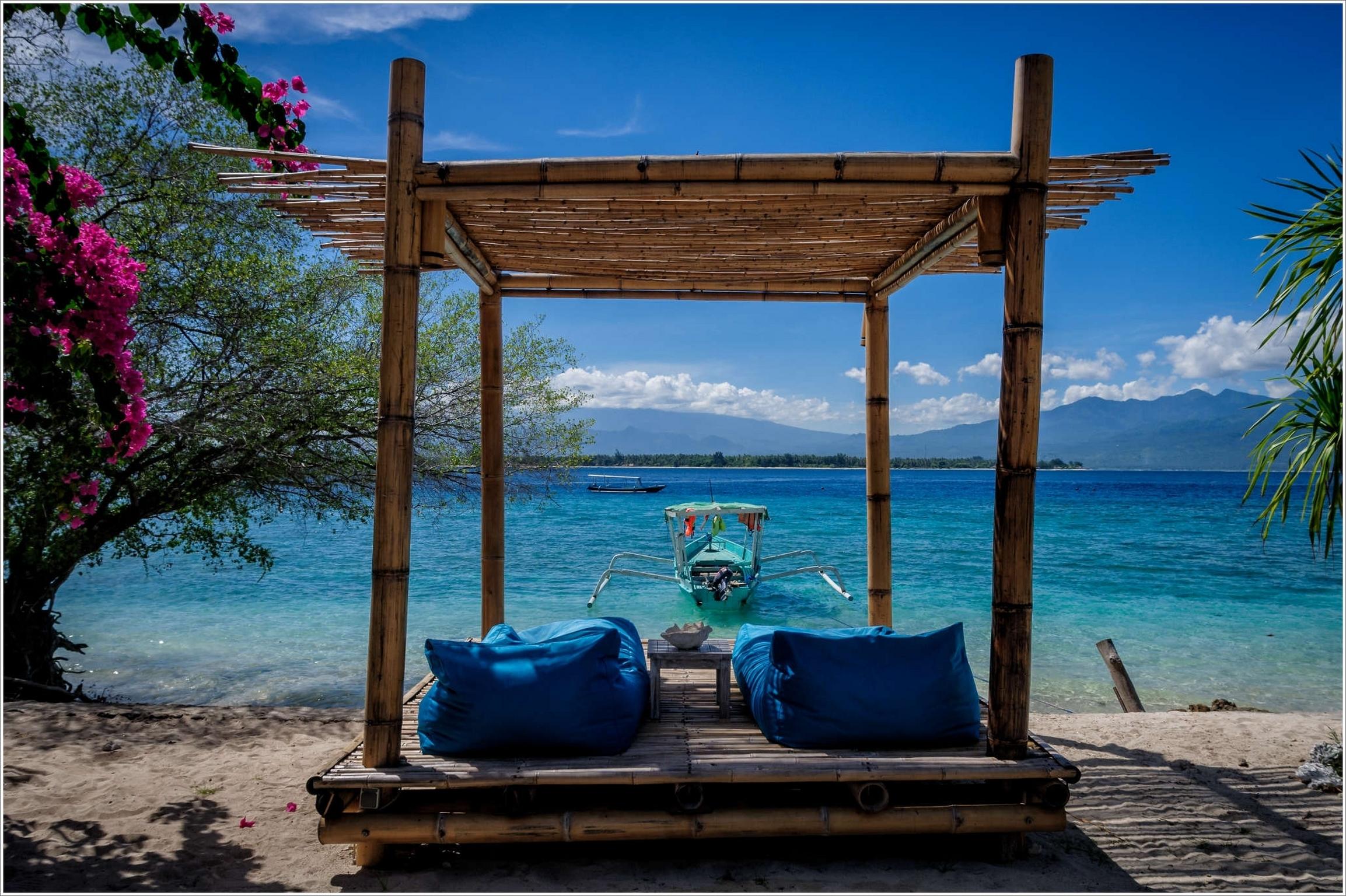 Karma Reef Hotel Gili Trawangan Exterior photo