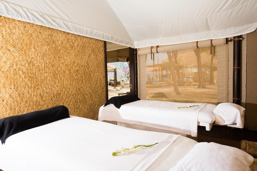 Karma Reef Hotel Gili Trawangan Exterior photo