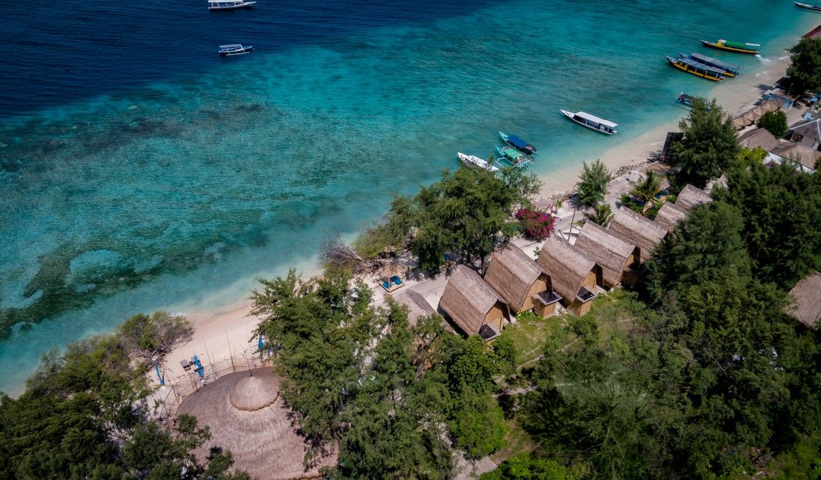 Karma Reef Hotel Gili Trawangan Exterior photo