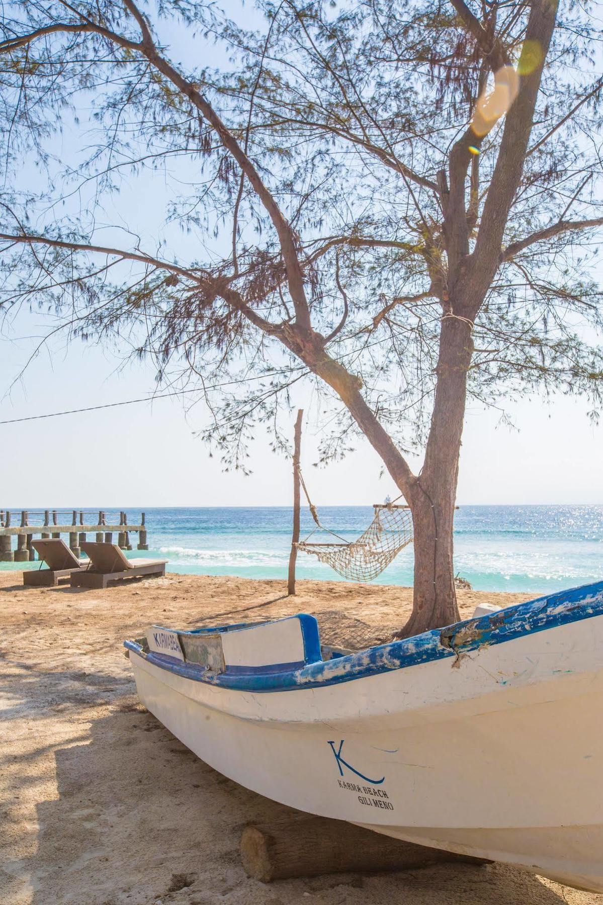 Karma Reef Hotel Gili Trawangan Exterior photo