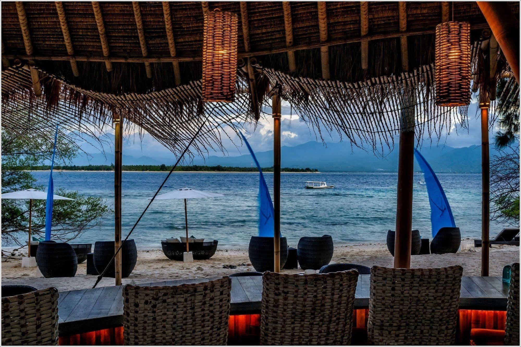 Karma Reef Hotel Gili Trawangan Exterior photo
